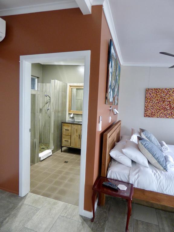 Arthouse Beachfront Accommodation Emerald Beach Exterior photo
